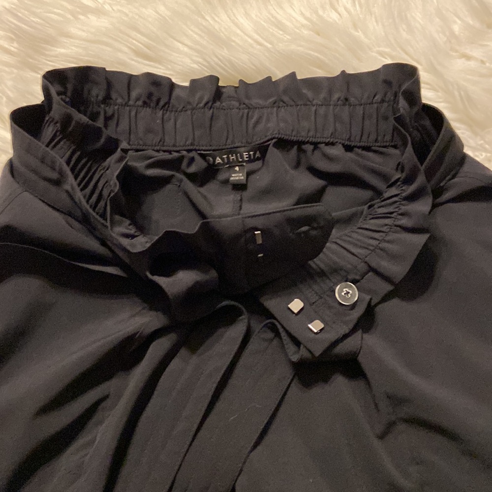 Athleta Women Pants size 4  inseam 28” excellent condition - Picture 9 of 12